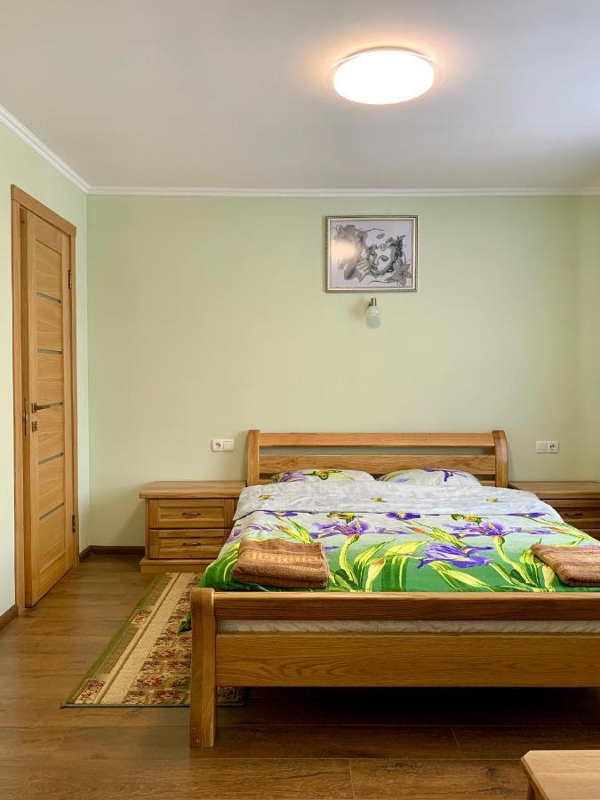 Ferienwohnung Underhill Jaremtsche Exterior foto
