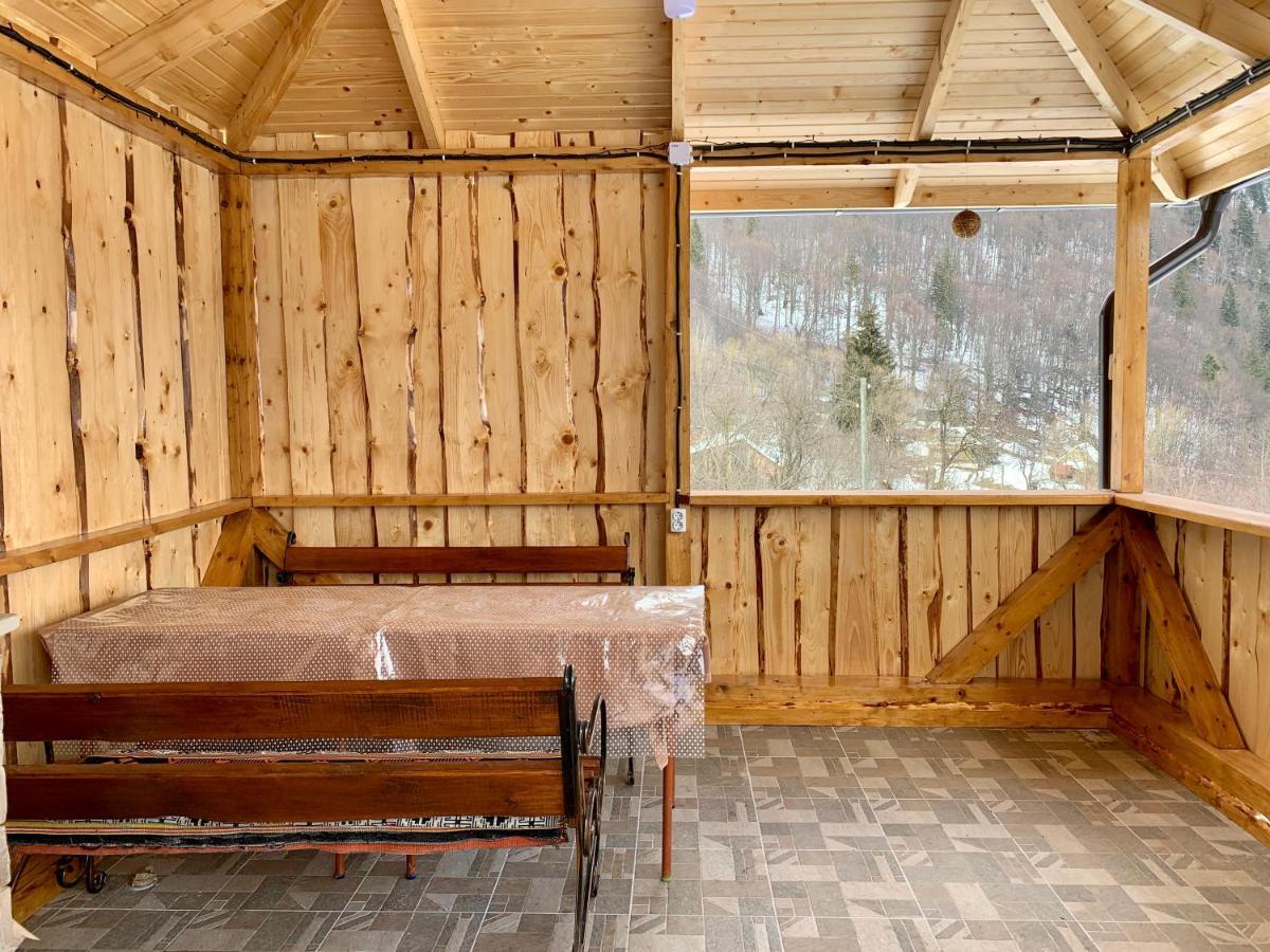 Ferienwohnung Underhill Jaremtsche Exterior foto