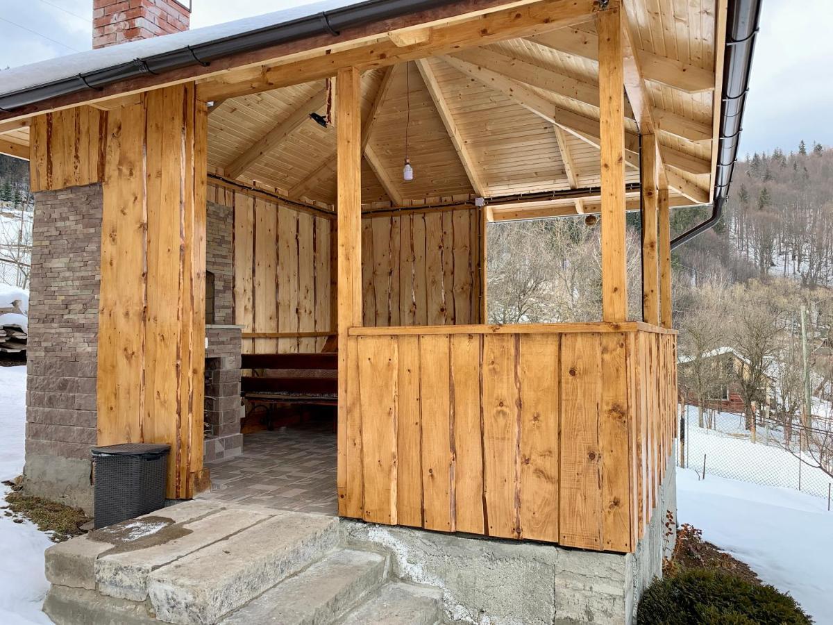 Ferienwohnung Underhill Jaremtsche Exterior foto
