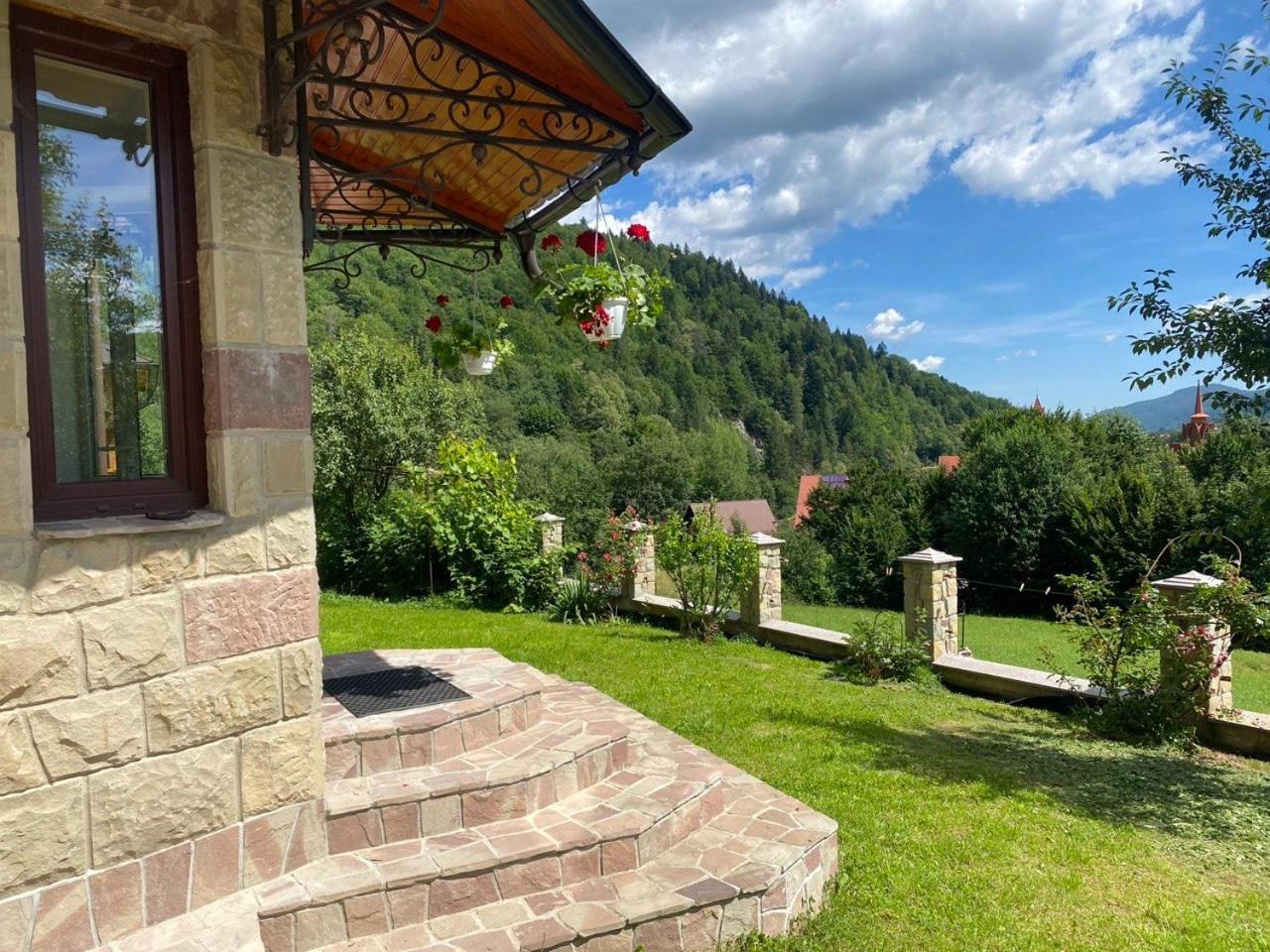 Ferienwohnung Underhill Jaremtsche Exterior foto